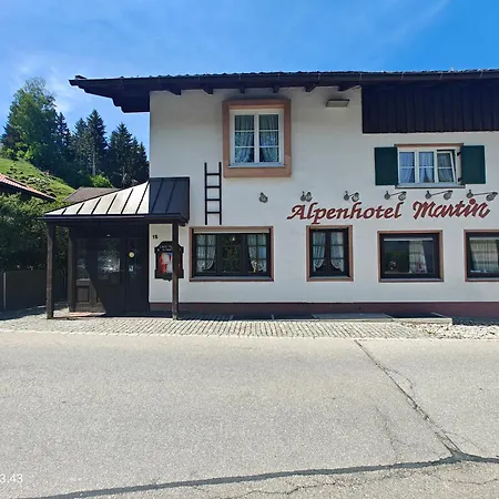Alpen Martin * Нессельванг