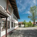 Alpen Martin Отель *