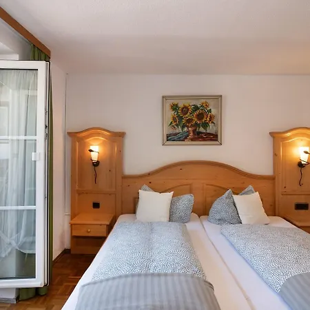 Alpen Martin Hotel *